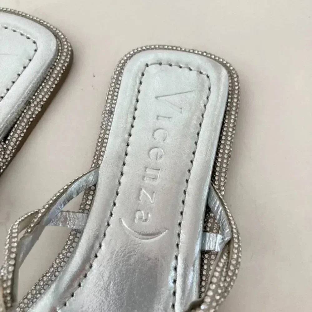 NWOT Vicenza Free People After Party Slip On Silver Gem Twisted Sandals Sz 6